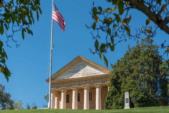 The Ultimate Guide to Visiting Top American Hero Museums: History, Hotels & Highlights