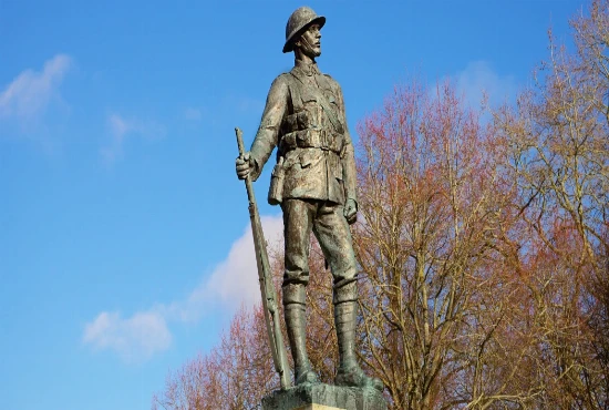 Where to Stay Near Arlington’s Top Hero Museums: Sleep Steps from History